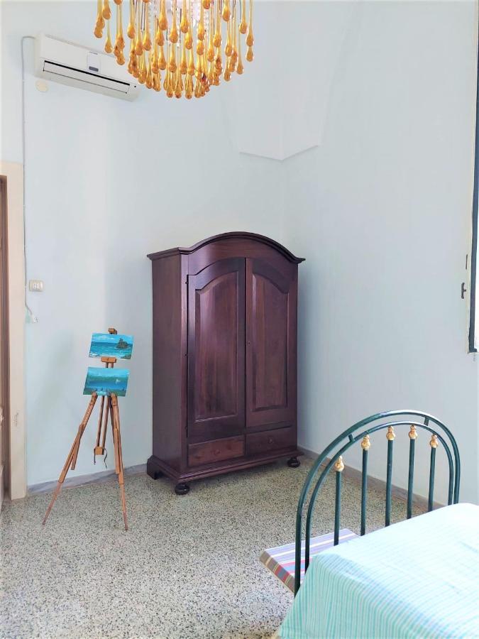 Villa Nel Salento - Ampie Camere E Giardino, Fino A 9 Persone Barbarano del Capo Экстерьер фото